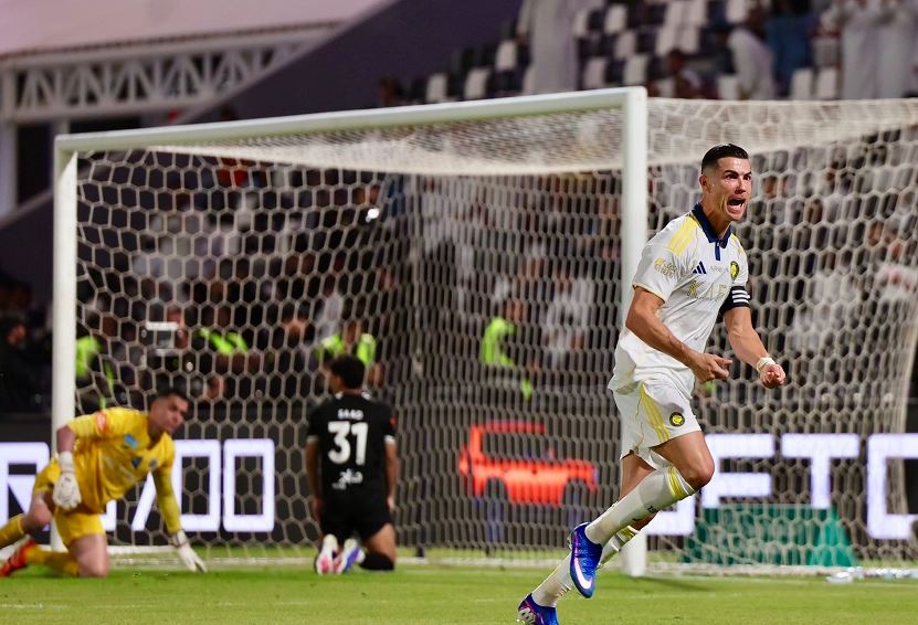 Cột mốc Ronaldo cán mốc 100 bàn đã tạo nên một chương lịch sử